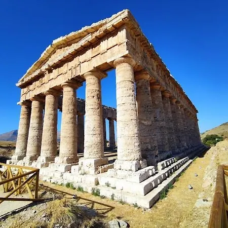 Ferienhaus La Casa Di Anita Nel Cuore Di Segesta *